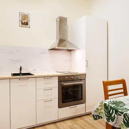 아파트 Of The Kings-edith *